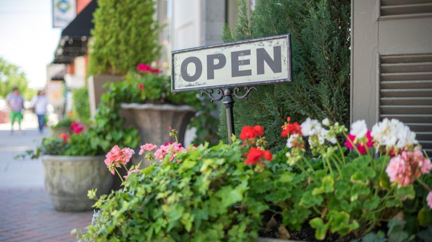 4 Things To Keep In Mind When Designing Your Business’s Curb Appeal