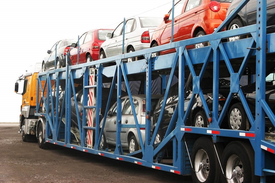 What Types Of Vehicles Does An Auto Transport Company Ship?