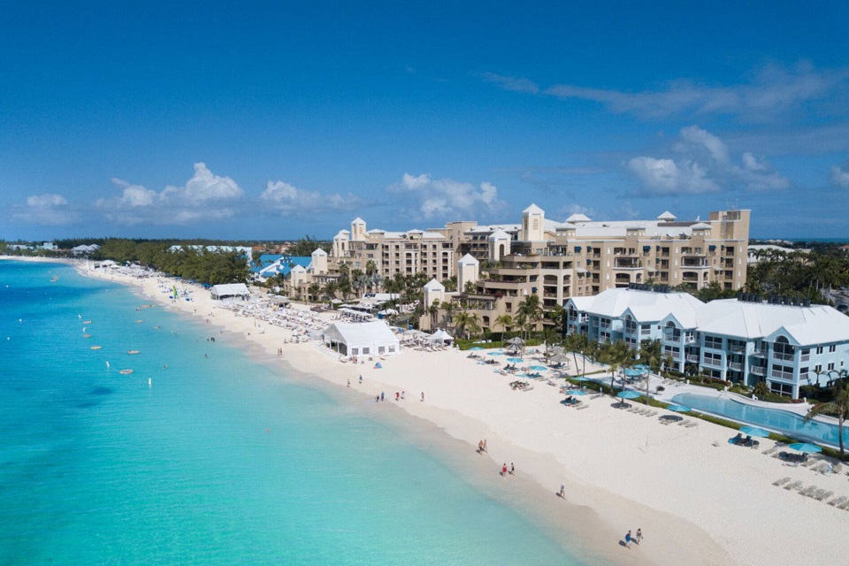 Best Resorts In The Cayman Islands
