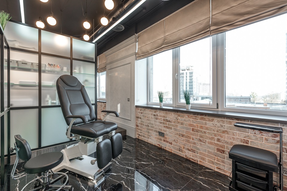 Innovative Beauty Salon Supplies: Staying Ahead Of The Curve