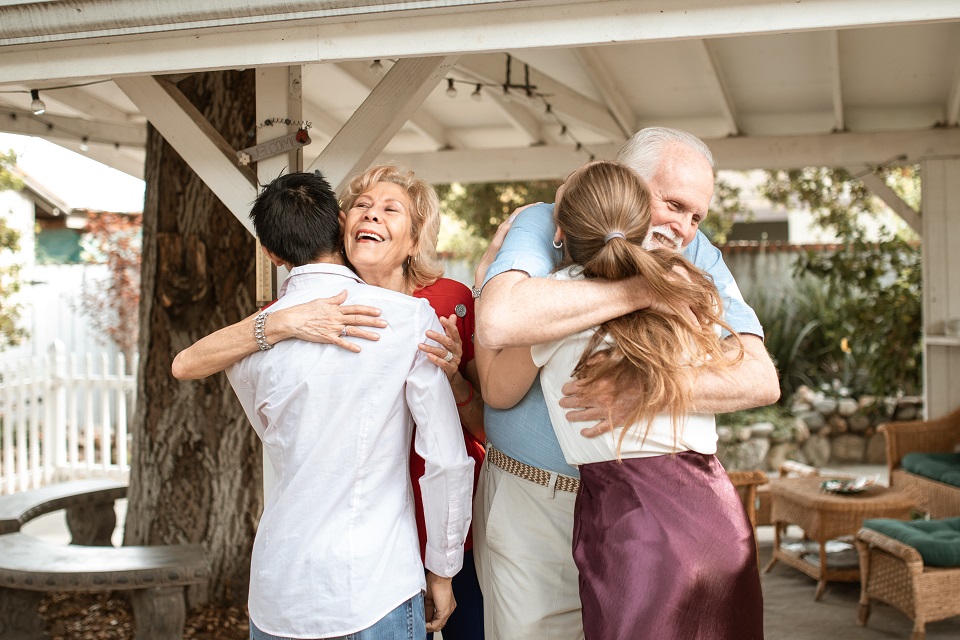 Ways To Support Your Aging Parents
