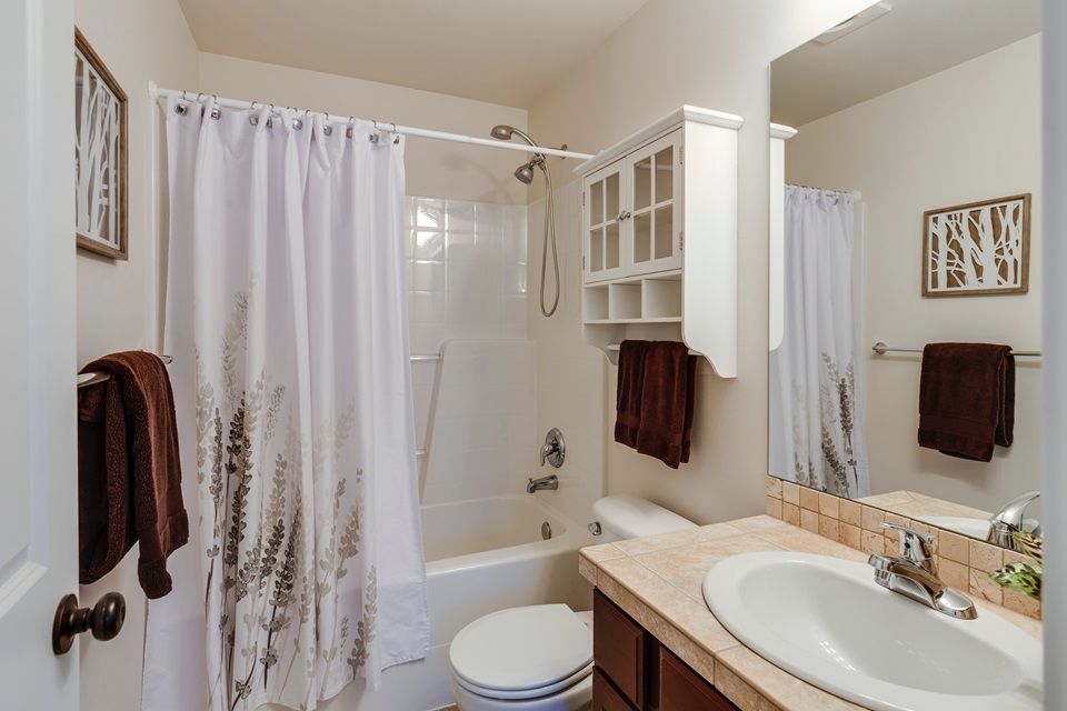 10 Essential Tips For Remodeling Your Bathroom