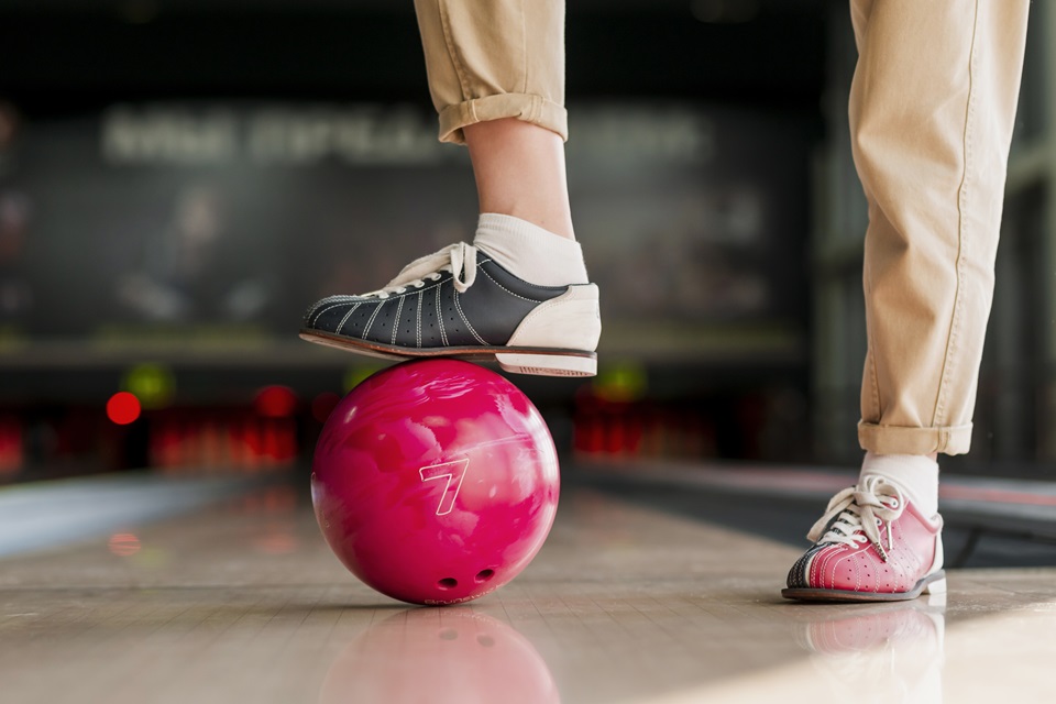 Bowling For Fitness – How Bowling Can Help You Stay Active & Healthy