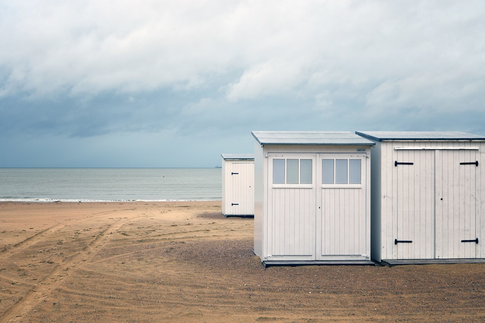 Choosing Weather-Resistant Storage Containers For Outdoor Use