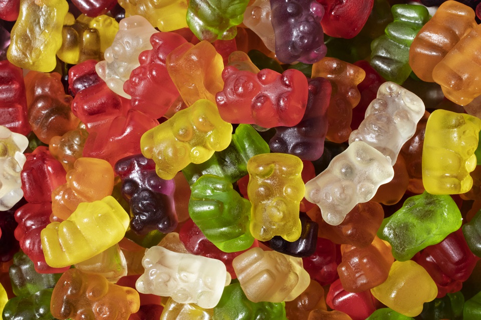 Why Are People Moving Towards Buying Hemp Gummies Online?