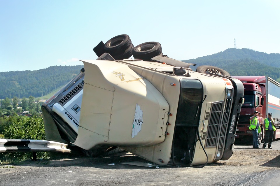 The Process Of Investigating A Truck Accident