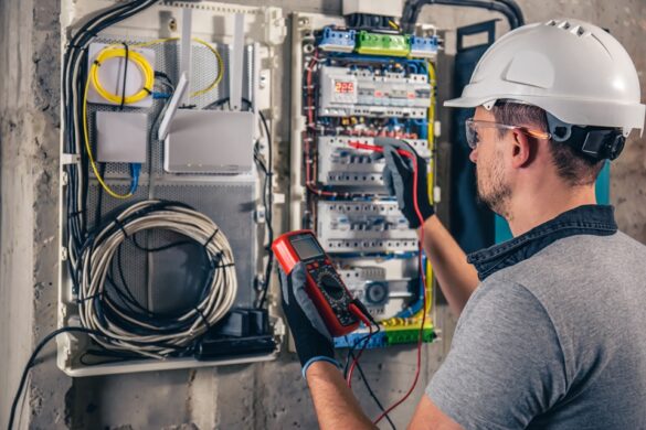 Commercial Electrician