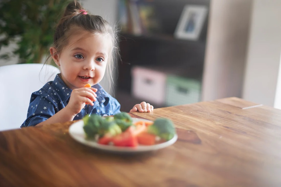 Encouraging Healthy Eating Habits In Children