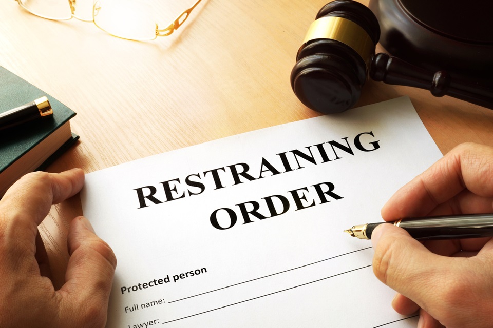 What Happens When You Violate A Restraining Order?