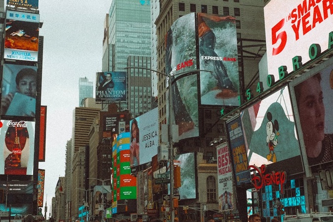Implementing High-Impact Display and Banner Advertising